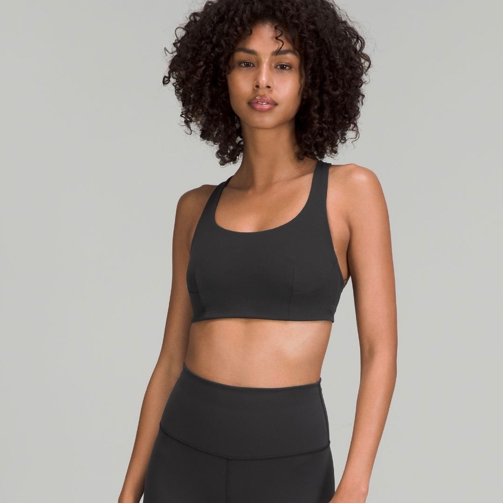 Lululemon Wunder Train Sports Bra